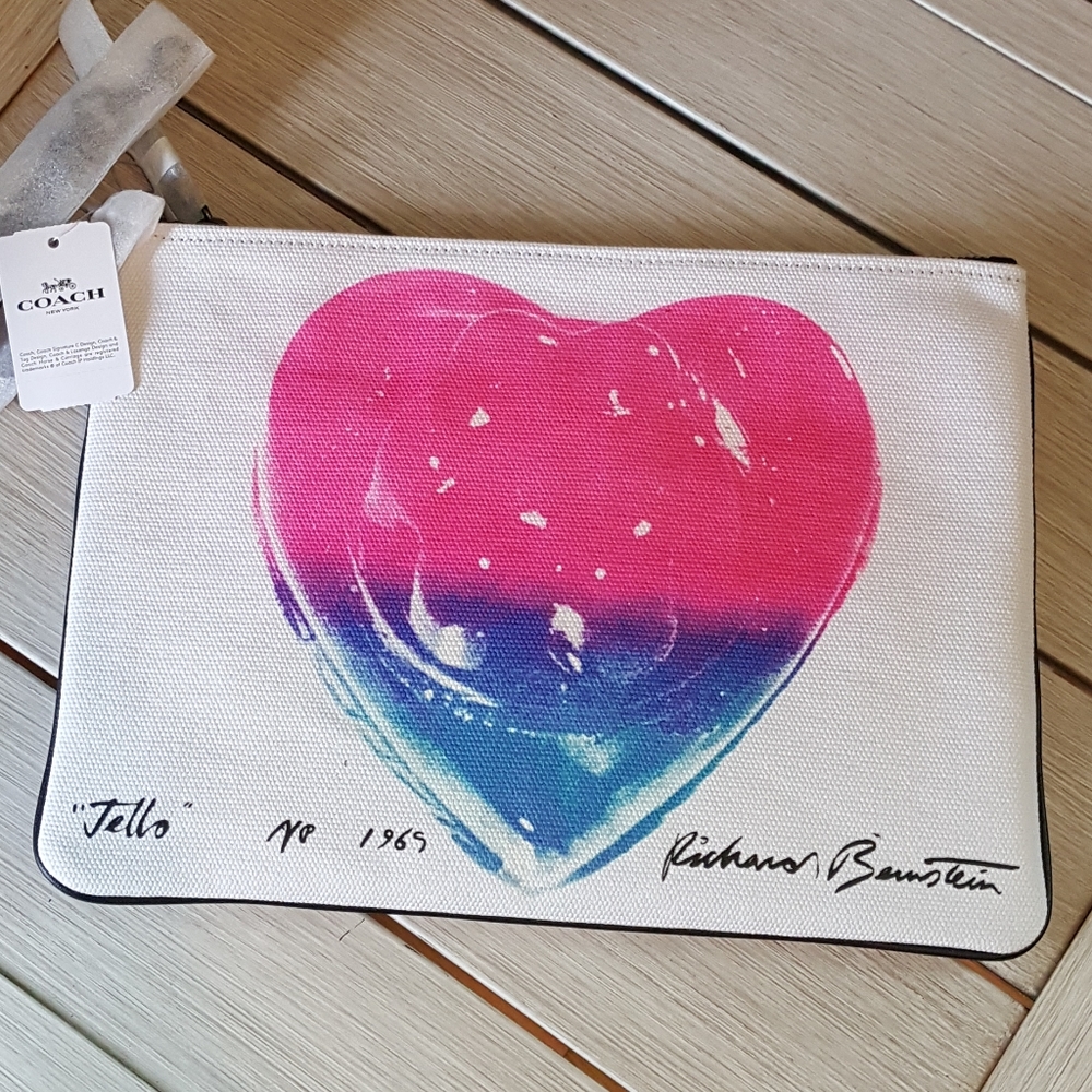 Coach X Richard Bernstein Pouch 30 Jello Heart